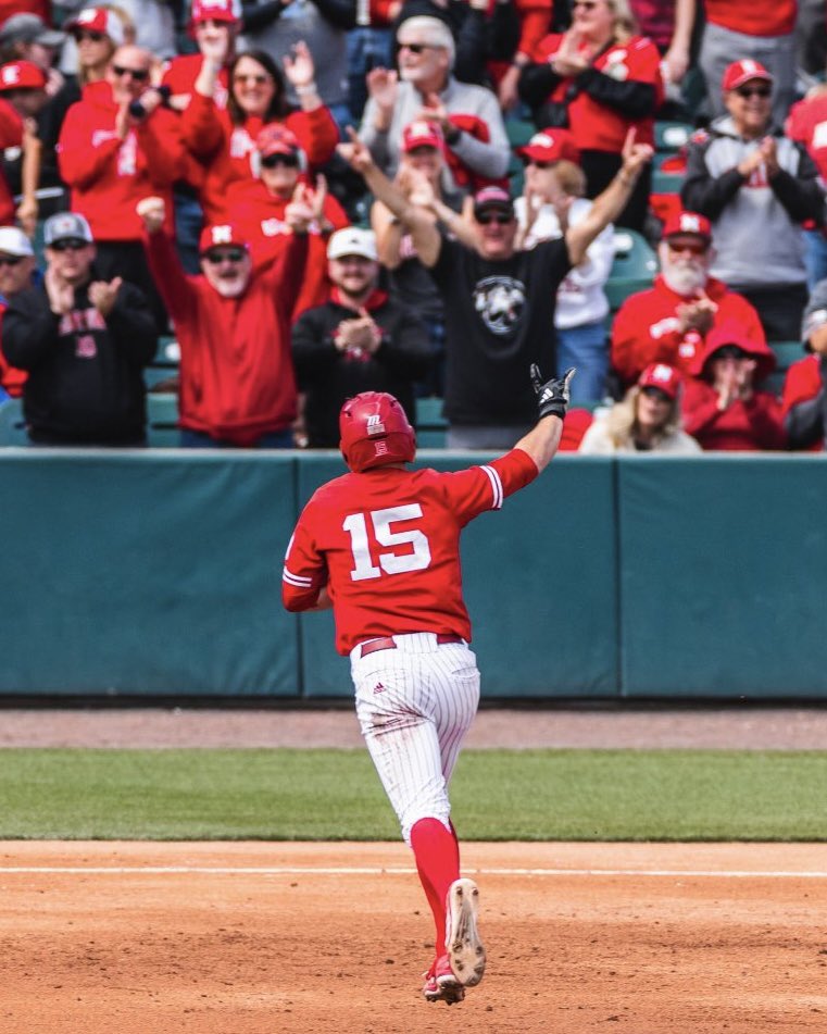 HuskersAI tweet media