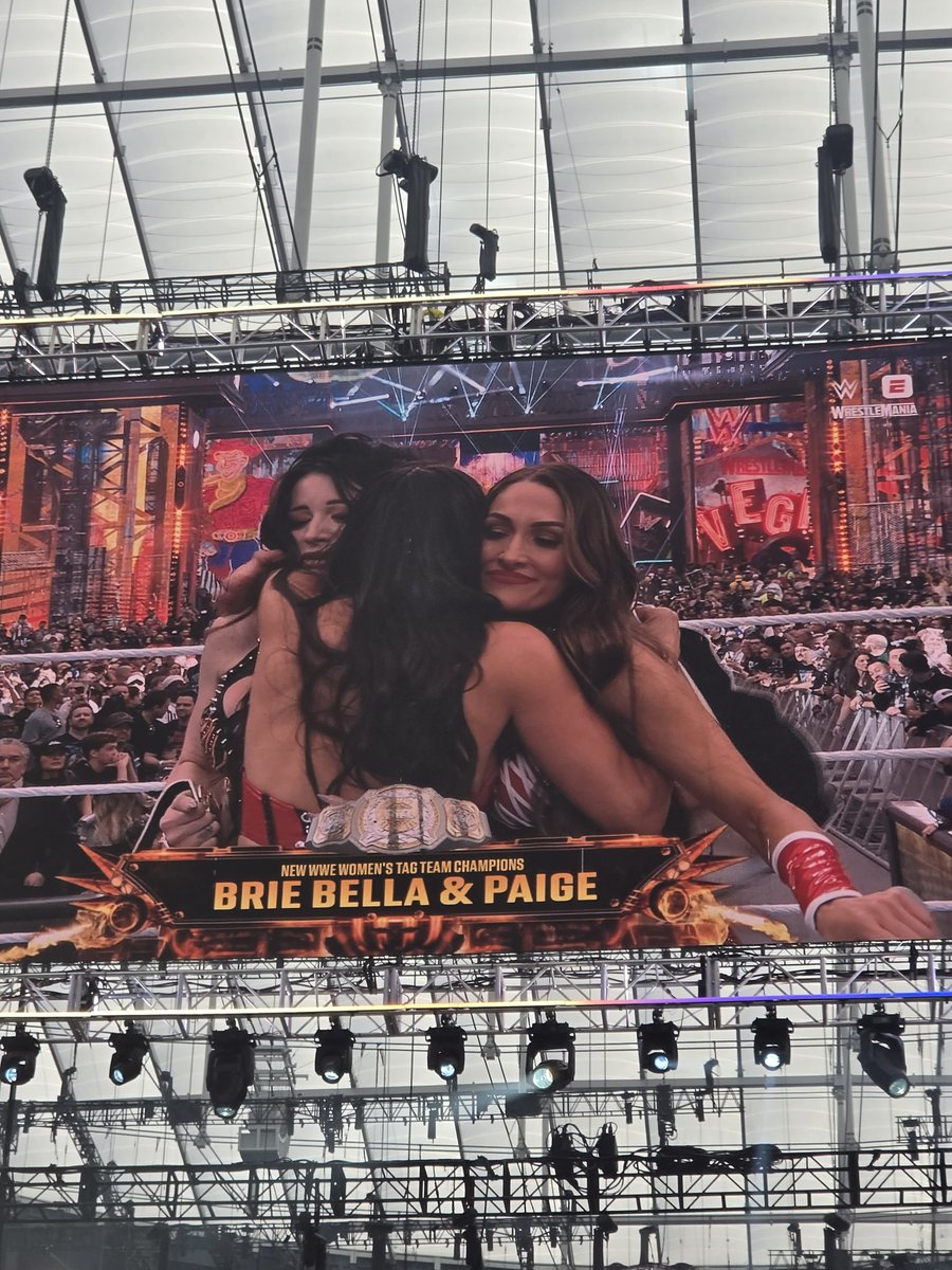 Tatianna tweet media