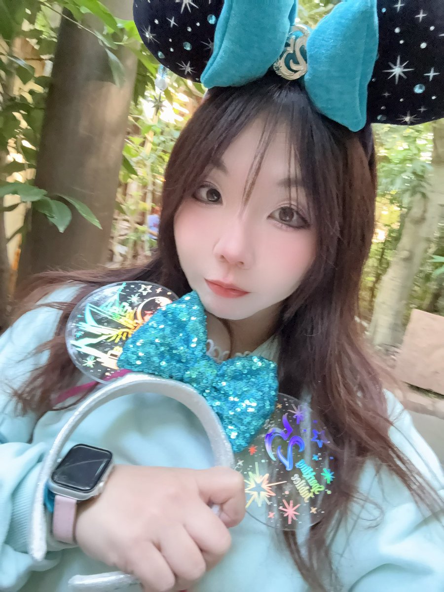 tknym_labo's tweet image. 25周年めちゃくちゃ楽しかった♡
カチューシャ2つ買った！笑
透明のに最推しミッキーにサインもろた！

来月もディズニーシー行ってくる✨

 #portrait #自撮り界隈さんと繋がりたい #カメラマンさんと繋がりたい #cosplay