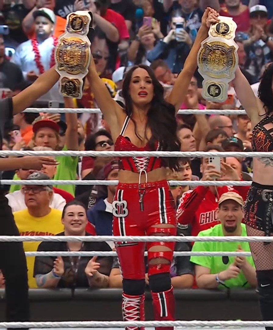 kat 𝜗𝜚 tweet media