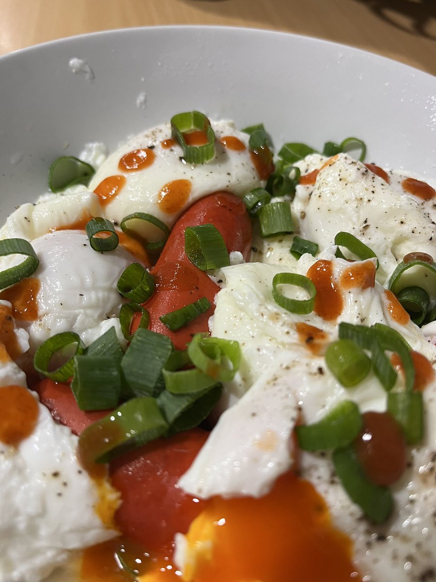 Agent99c's tweet image. Sunday pouched eggs 🥚 🫖 #eggs #pouchedeggs #eatwell #tea