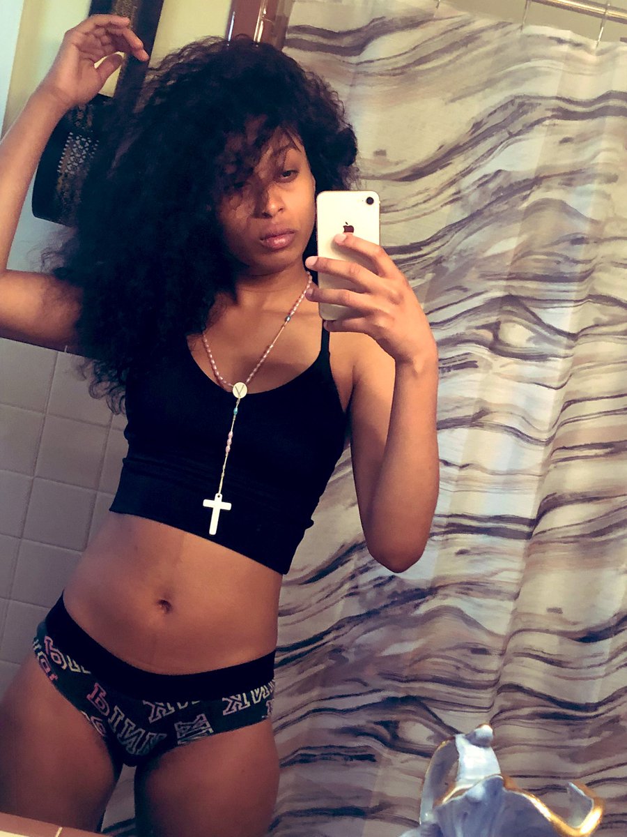 sophianutt tweet media