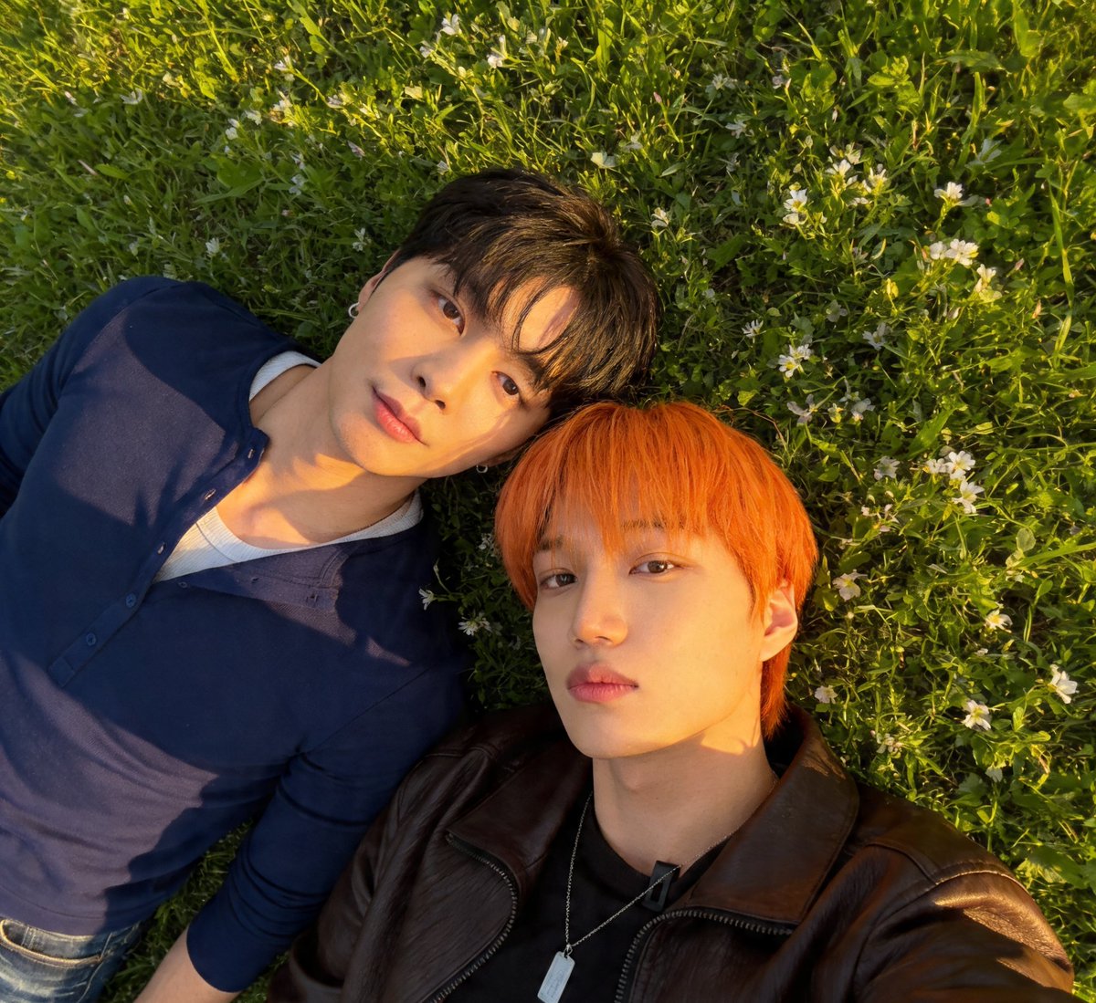 rosseneau_kb's tweet photo. ᅠᅠ      ㅤㅤㅤ   ─── 🍊 ֪ ࣪
Aún recuerdo nuestro primer beso, @nv_smxke, y hoy estamos por tener a nuestro primer bebé. Es con mucha alegría que me complace decirles a ustedes, mis amigos @szstarv ♡ @manuitbleue ♡ @VDYU_4N ♡, y a ti, mi vaquero, que Bebé Plantita es niño. https://t.co/yasJg8SE6Y