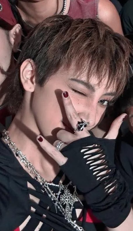 Jaja 📐 ia | see u XLOV ᭝ᨳ(˶˘ ³˘₍^• •^₎Ⳋ tweet media