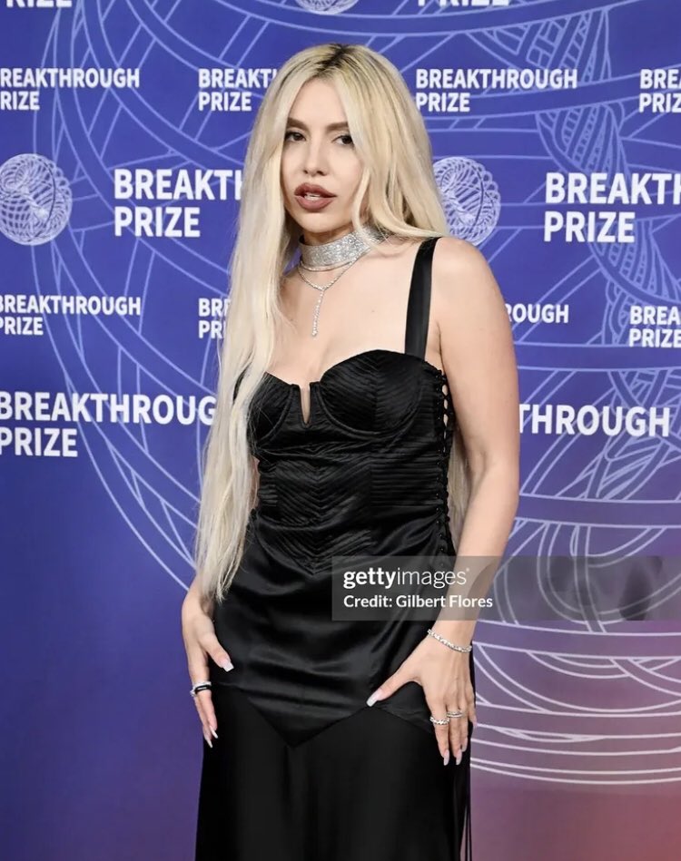 Avamaxiee MaxNews | ⚔️👑 tweet media