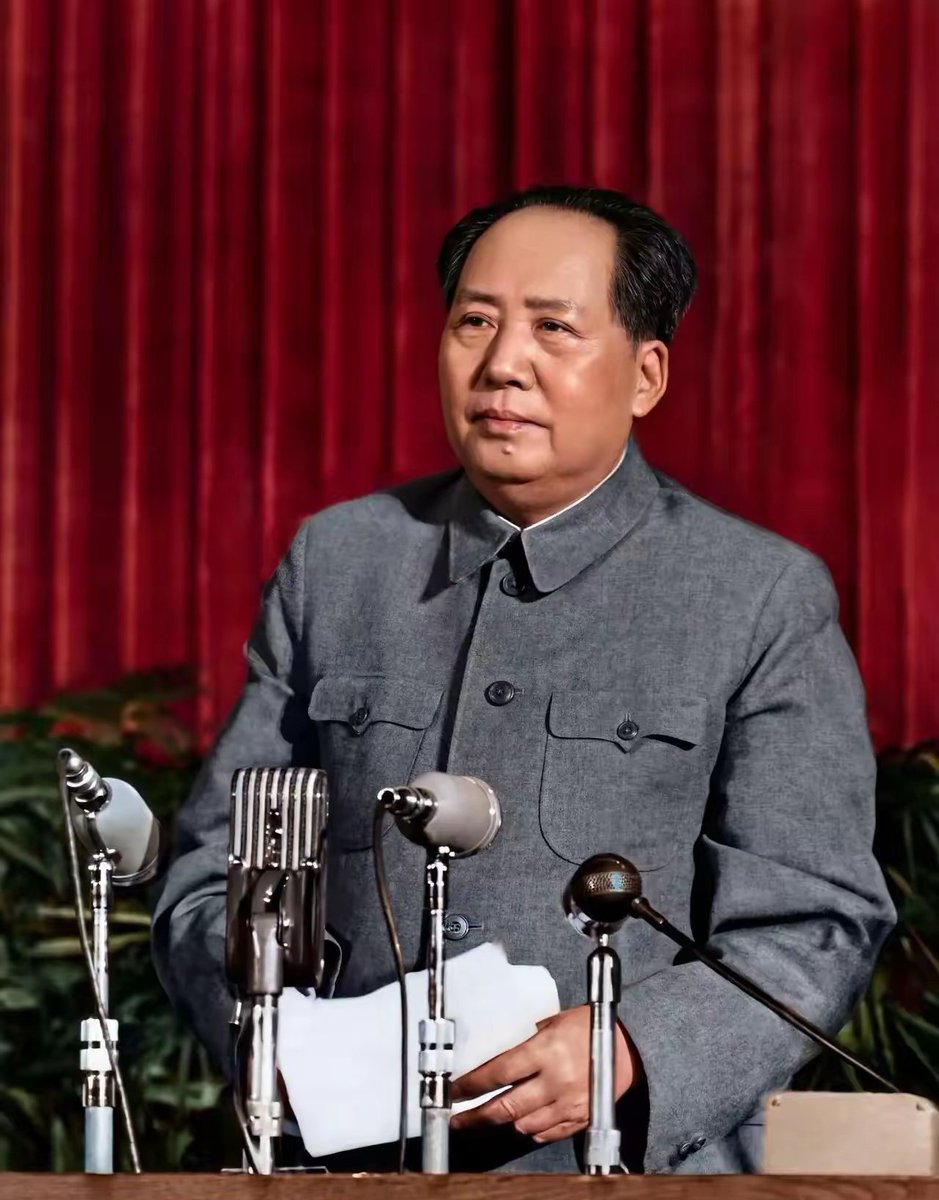 wyhwzd's tweet photo. 毛主席语录：在社会斗争中，代表先进阶级的势力，有时候有些失败，并不是因为思想不正确，而是因为在斗争力量的对比上，先进势力这一方，暂时还不如反动势力那一方，所以暂时失败了，但是以后总有一天会要成功的。 https://t.co/REUMCMaKGG