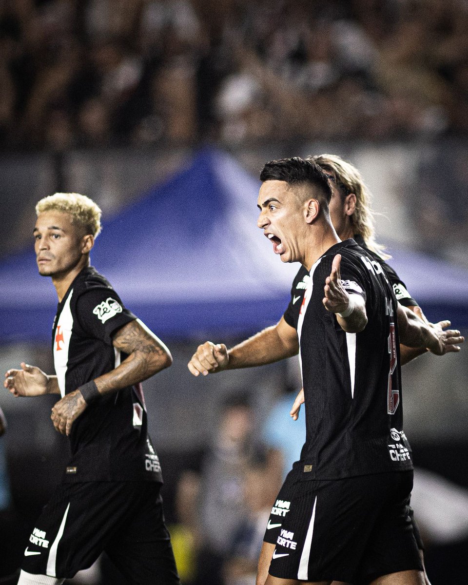 MAIS TRÊS PONTOS NO BRASILEIRÃO!
VAMOS! 💪💢

📸: Matheus Lima | #VascoDaGama