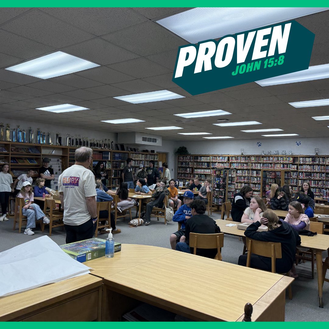 CKYEastFCA's tweet image. Thursday mornings the middle school #fcahuddle at Lee County Middle High meets and has been growing each week! #fcaproven #ckyeastfca #fca