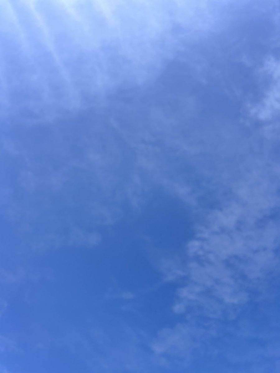 おはようございます。
相変わらずの日曜日で、行ってまいります。
よくやってる自分に、頭なでなで。
さ、良い日に。