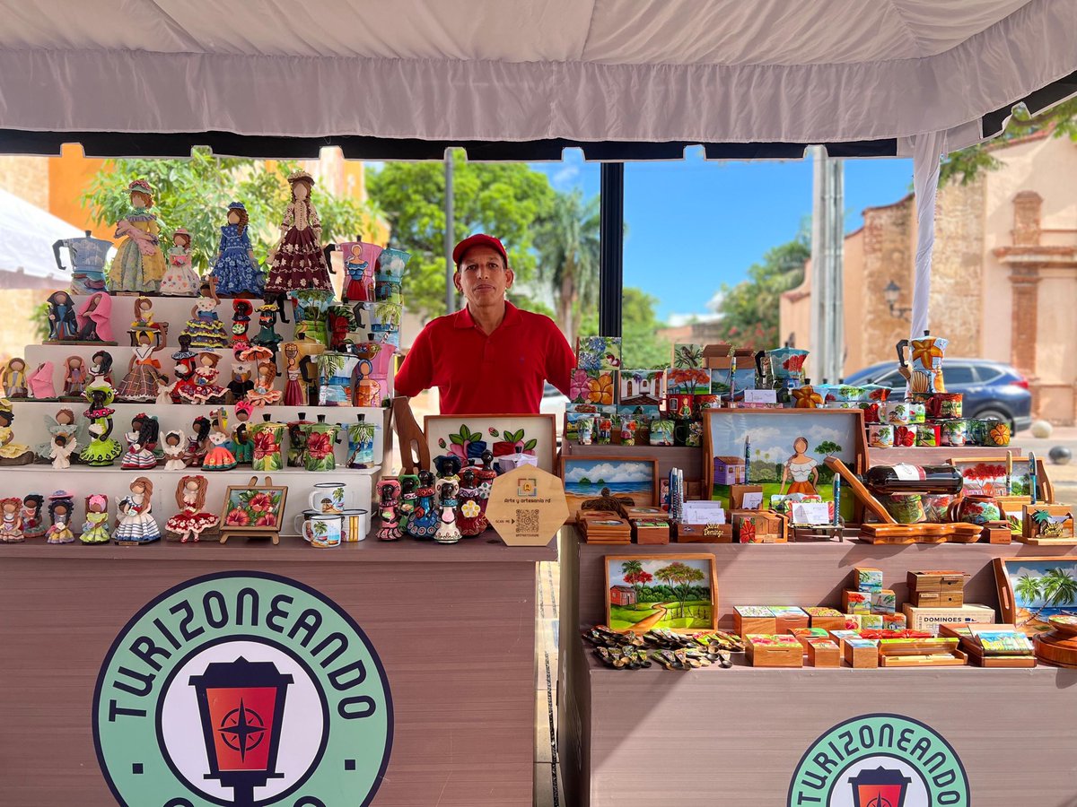 Ministerio de Turismo RD tweet media