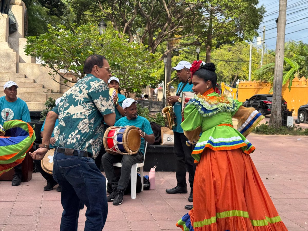 Ministerio de Turismo RD tweet media