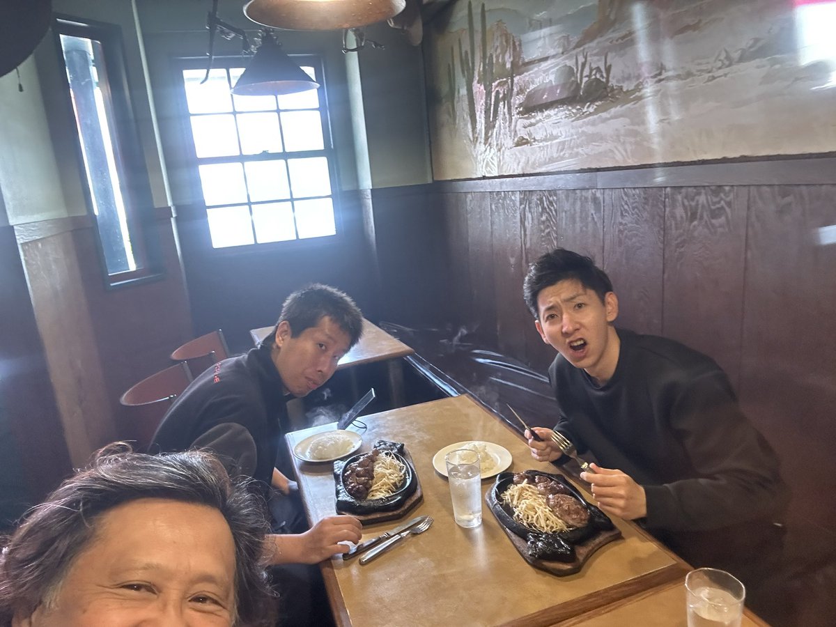 やばたん安東 tweet media