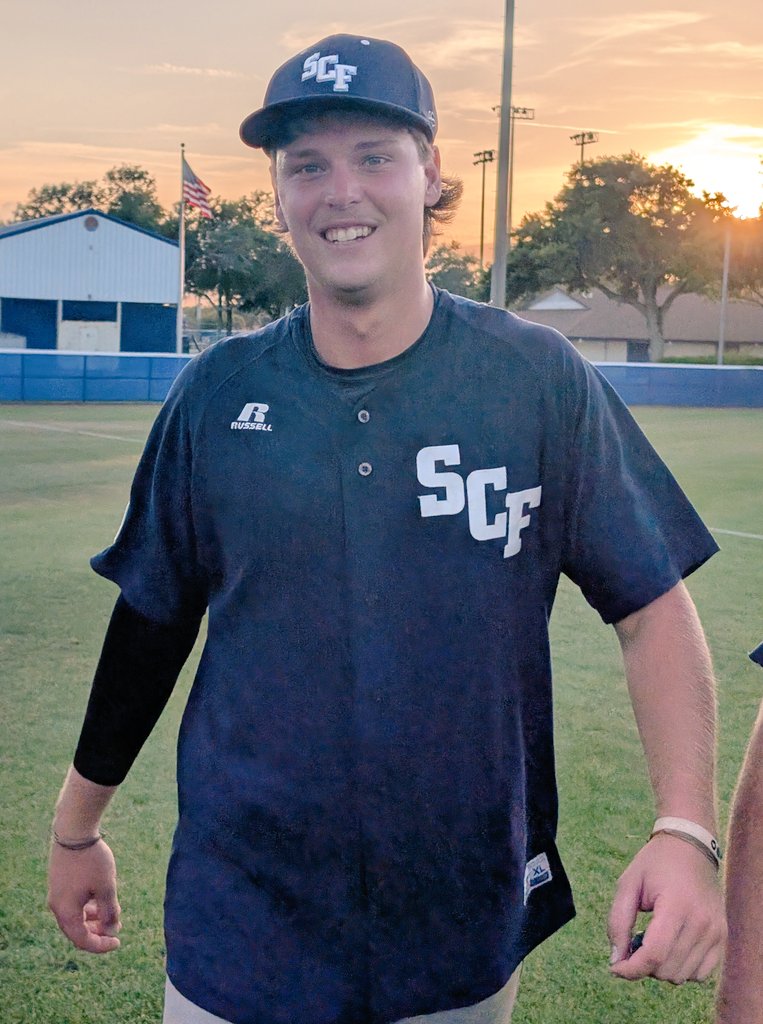 SCFBaseball's tweet photo. The #TEES come away with a 10-5 win in game two at Daytona State.  Josh Castellani has a gigantic day at the dish with 3 HR's and 7 RBI's while Andrew Raucci pitched 5 shutout innings &amp; strikes out 5, only allowing 2 hits in relief. @SCFManatees https://t.co/D4TCA6uWjD