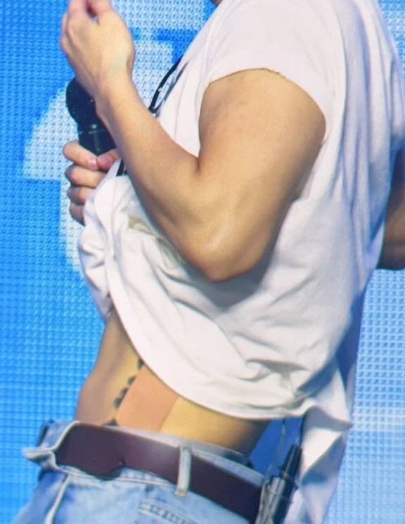 sally ♡s lino tweet media