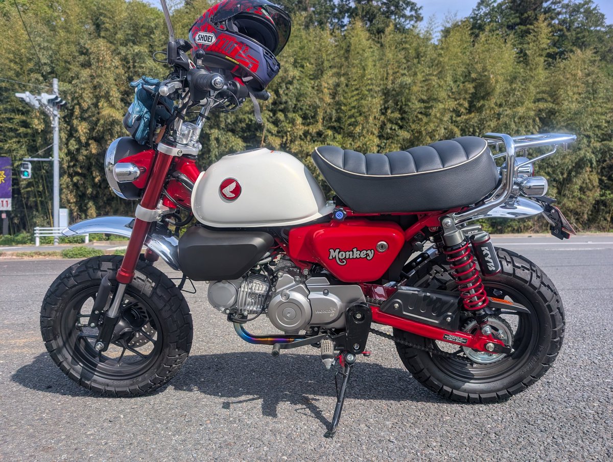 モンおじ tweet media