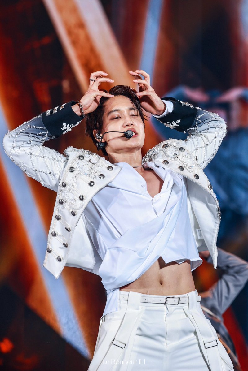 Jongin Pics ♡ tweet media
