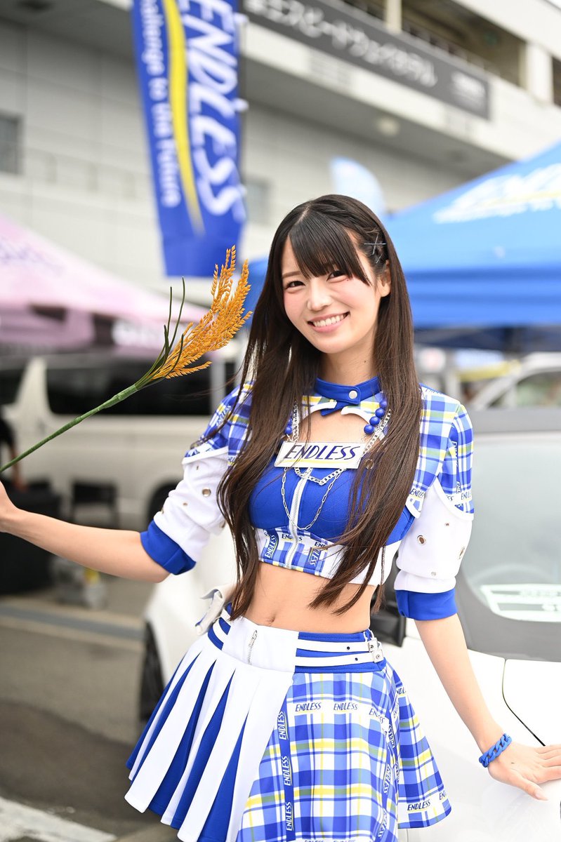 870kome's tweet photo. おはようございます☀️  
本日の  #スーパー耐久 スケジュールです！

«  4月19日  »

10:00〜10:45 ピットウォーク🩵  
11:10〜 スタート進行🩵  
12:00〜17:00 第2戦 鈴鹿 5時間レース 決勝🚙  
13:35〜14:25 チームPRステージ🩵  

皆様ENDLESSの応援よろしくお願いしますꉂꉂ📣
会場でお会いできるの楽しみにしてます☺️！！
物販については、後ほどお知らせします🙌