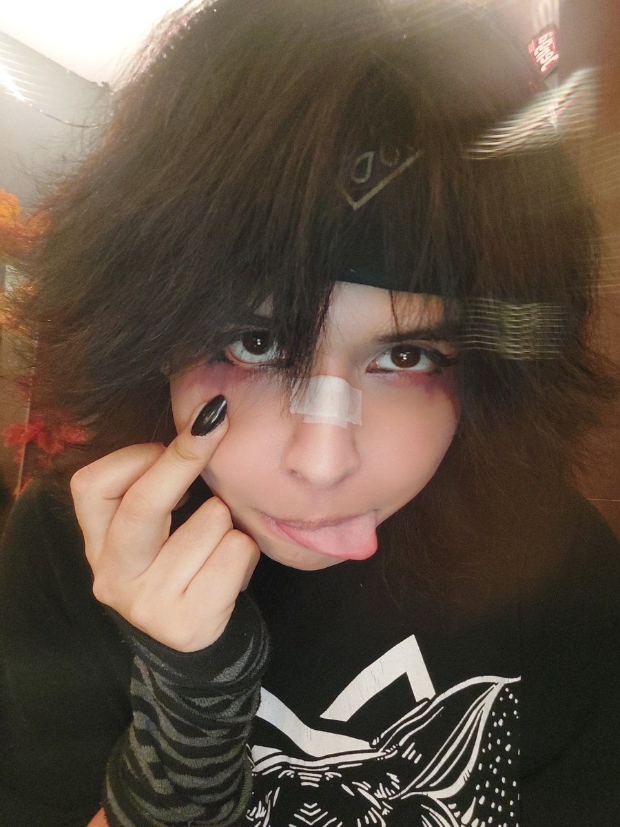 ₲ₙₐᵣₗʸ ♡ tweet media