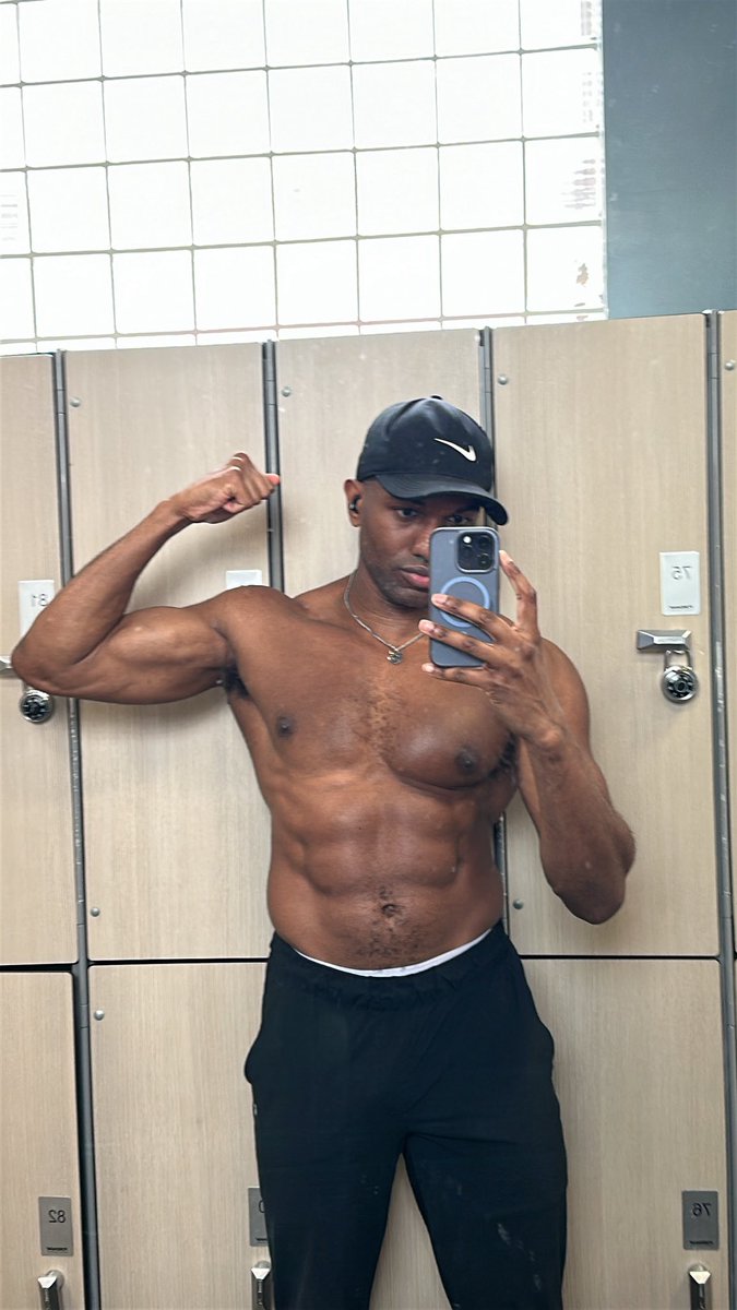 i didn’t know it was a gift tweet media