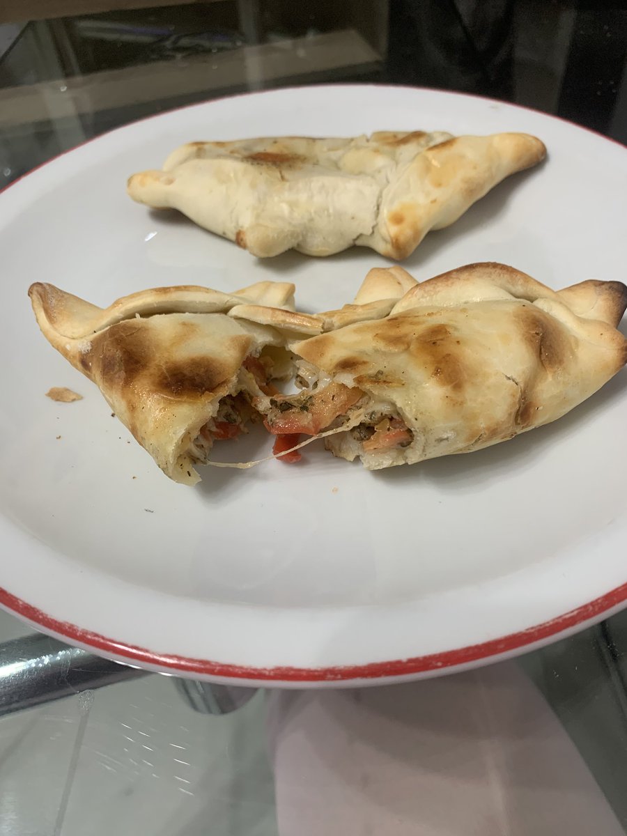 bebotapilled's tweet photo. #foodlog de estos dias acá no compramos cn el ozempic y esas cosas de gorda con culpa https://t.co/tU50XhvXH1