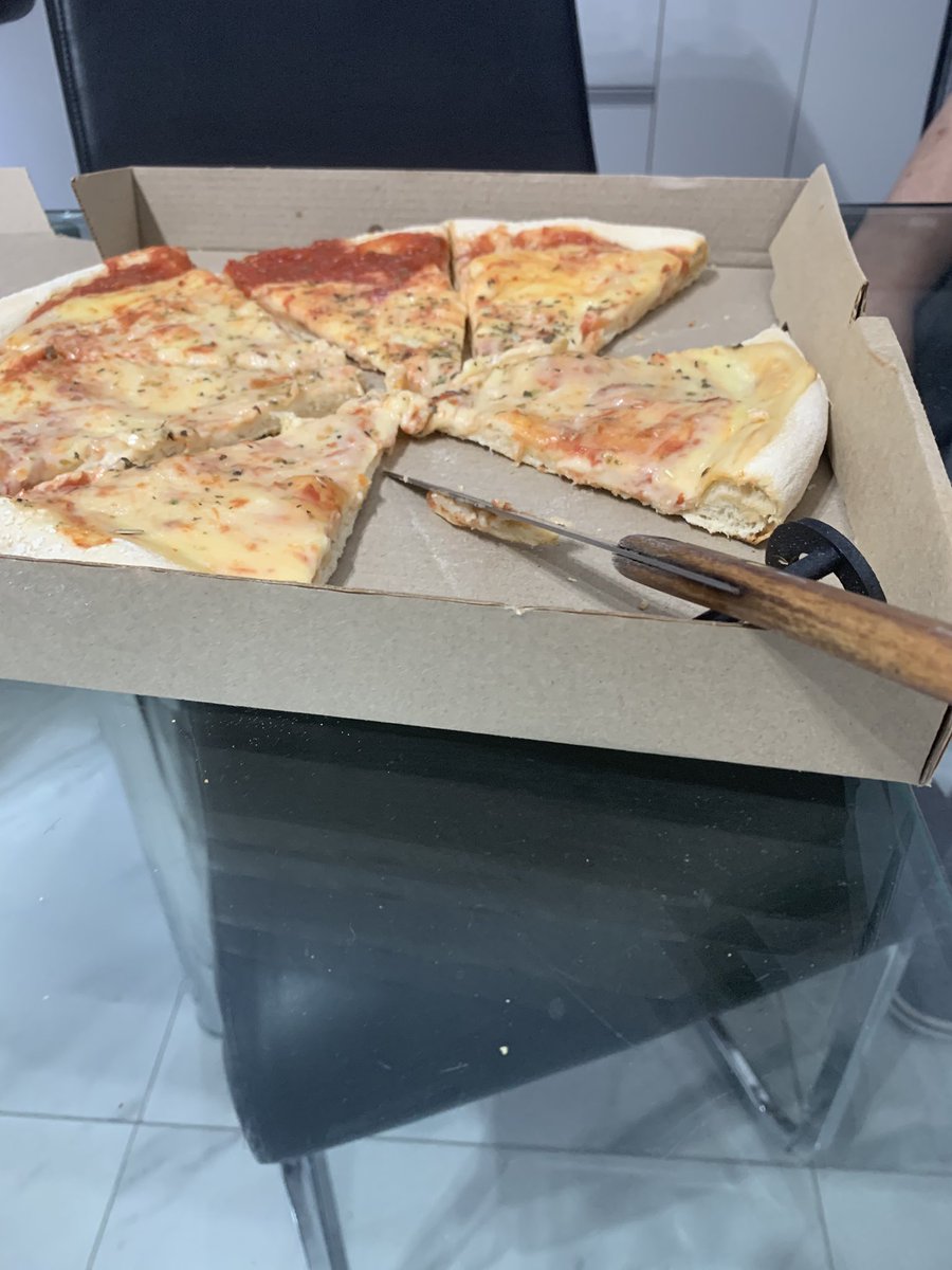 bebotapilled's tweet photo. #foodlog de estos dias acá no compramos cn el ozempic y esas cosas de gorda con culpa https://t.co/tU50XhvXH1