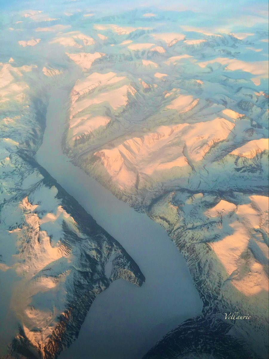 VijayEllaurie's tweet photo. Beat this view...
Location: Flying over Auyuittug National Park, Artic 🇨🇦 taken with IPhone 6
#SnapBackSaturday
#SnowSaturday https://t.co/v6ICncW0ic