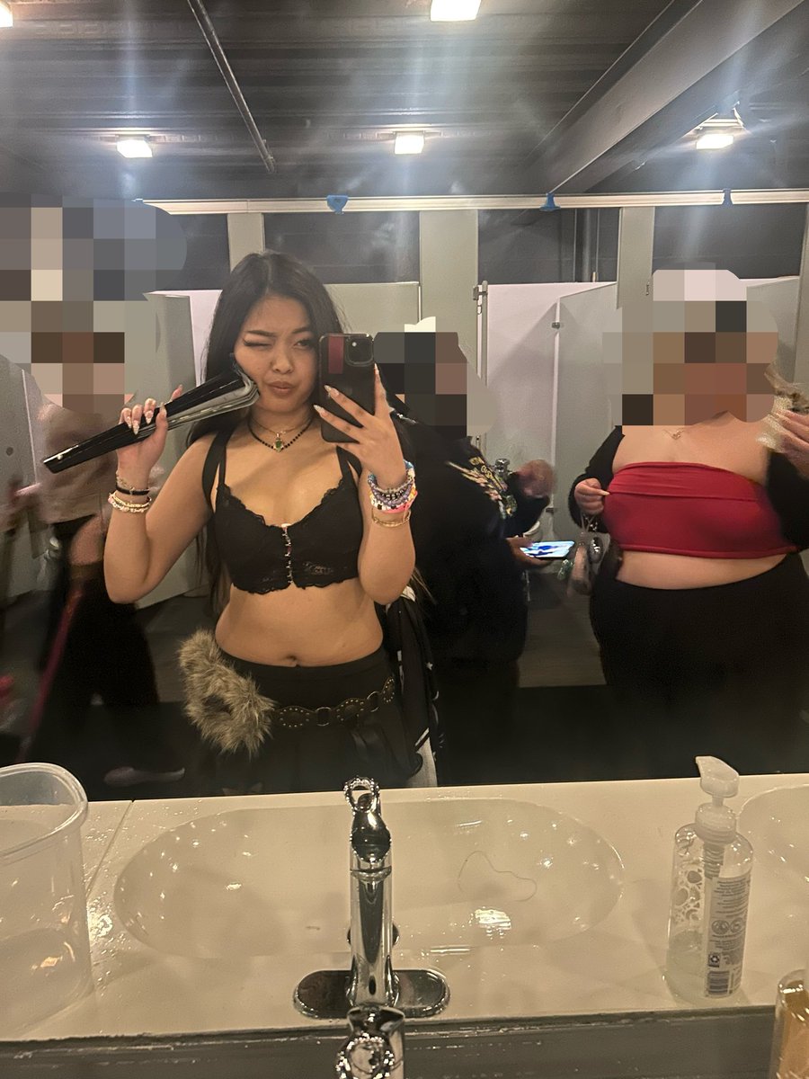 Eviee Chee tweet media