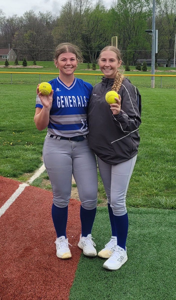 AWHS Softball tweet media