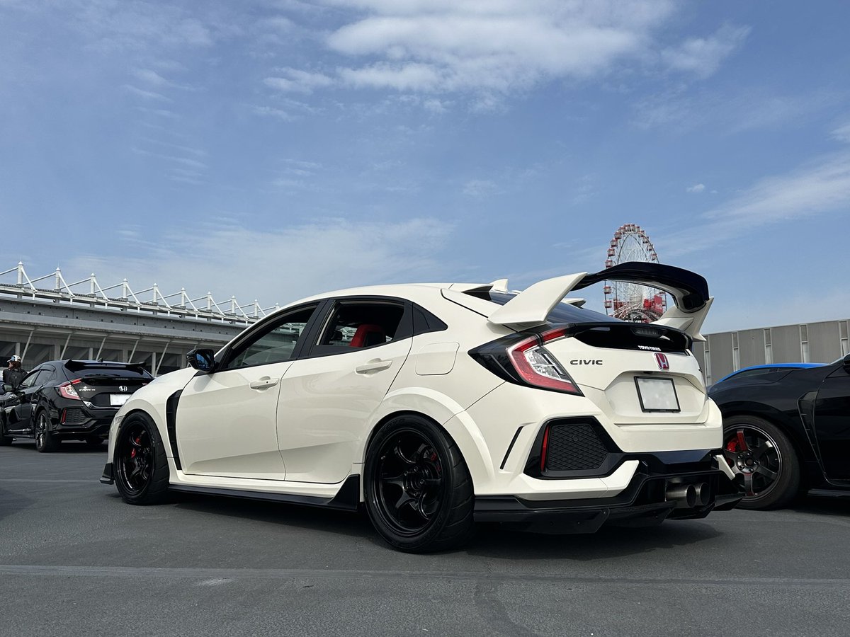 やなさん™ tweet media