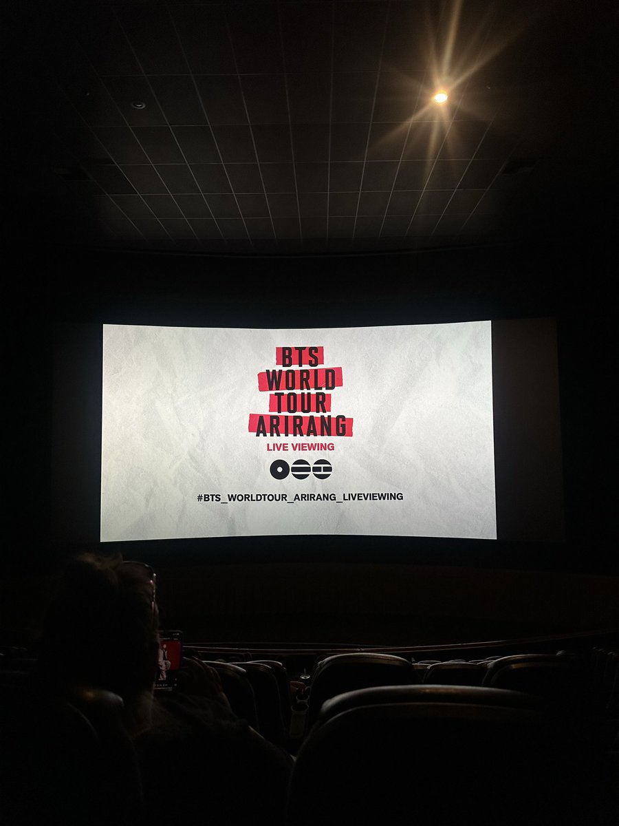 brooke⁷ GOYANG DAY 1🪭 tweet media