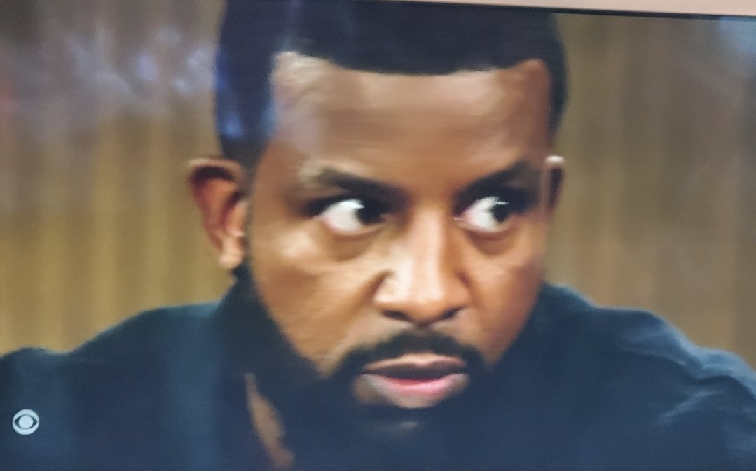 deederes's tweet image. Randy needs to work on his poker face!
#BTG