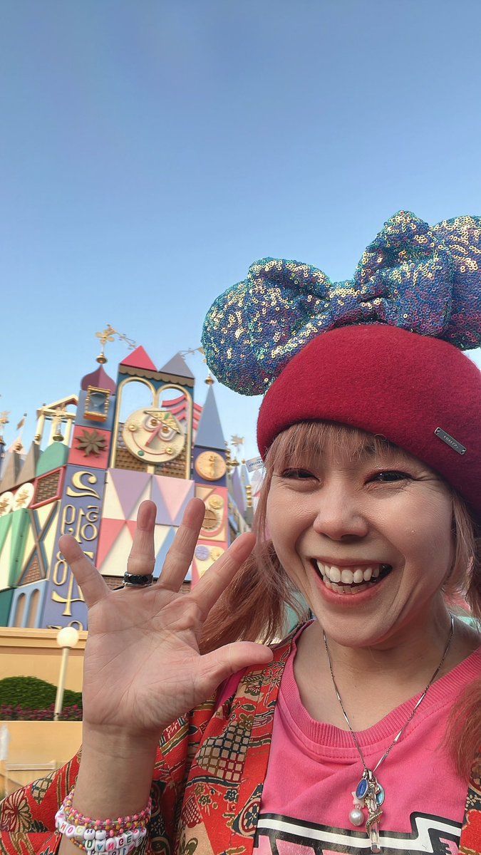 energyringo888's tweet image. #イッツアスモールワールド は小学生の初めて行った時から1番大好きなアトラクション🌈💕何でここまで好きなのか謎w世界の平和✨を祈りたい🙏希望と幸せが満ち溢れている満面の笑顔の子供達の今後の幸せを祈りたい🙏 #disneyland #smallworld