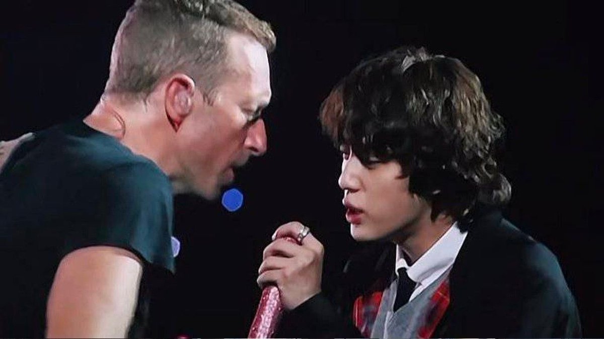 “If you want to go on a date with Seokjin, the only path left is to become an old man, so don't try to stop me” 😭😭😭