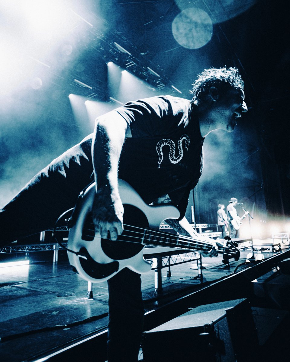 Pierce The Veil tweet media