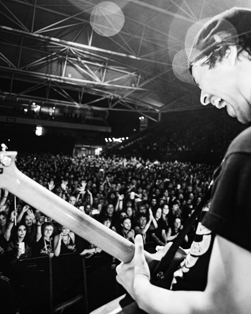 Pierce The Veil tweet media