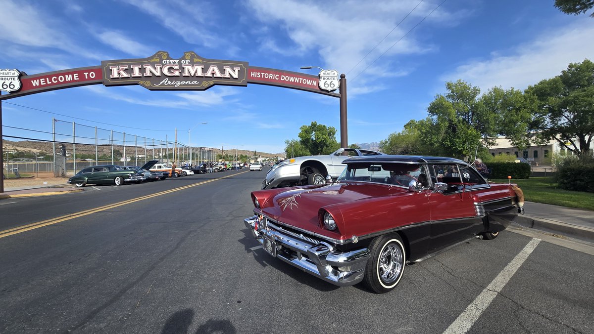 Brick Suit tweet media