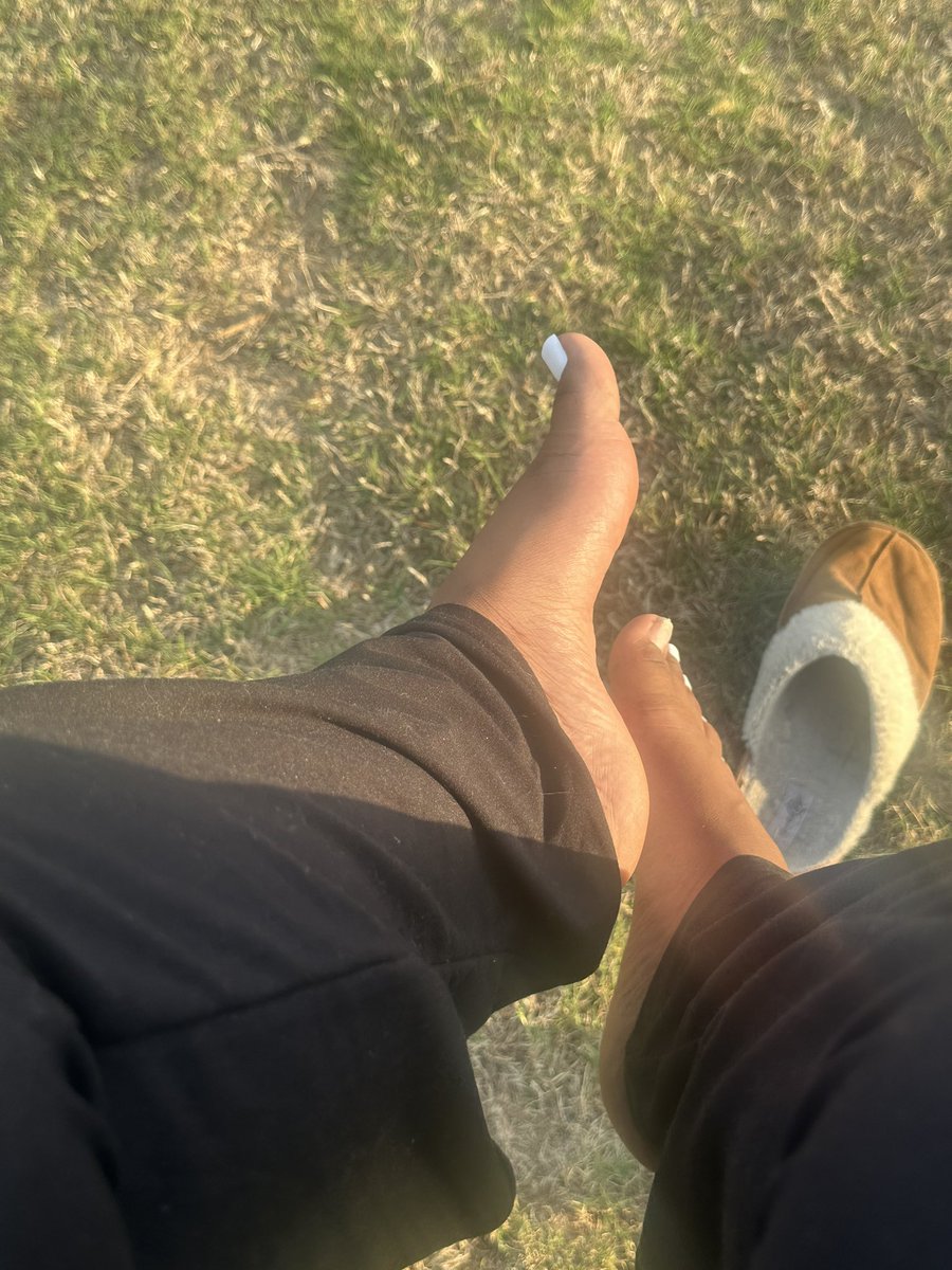 Daizy Dukes tweet media