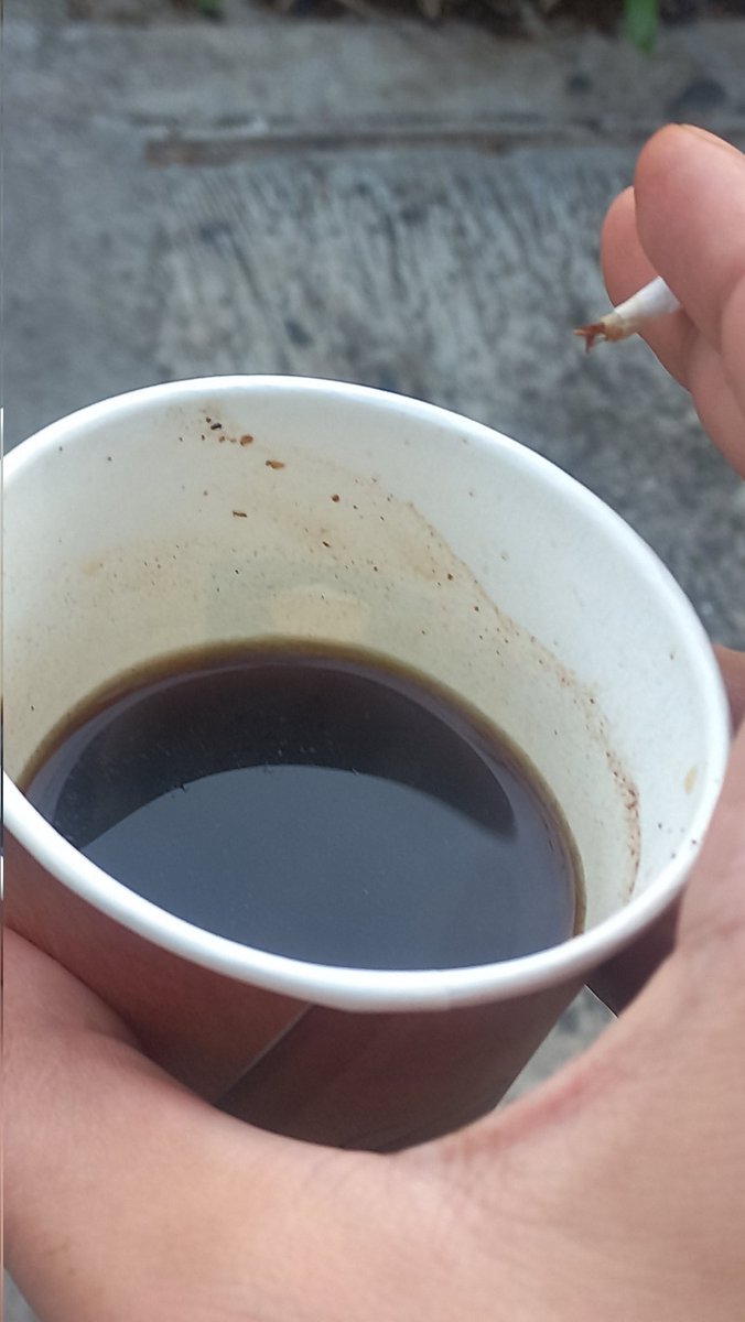 Akan ku hadapi huru hara dunia, tapi bentar ngopi dulu