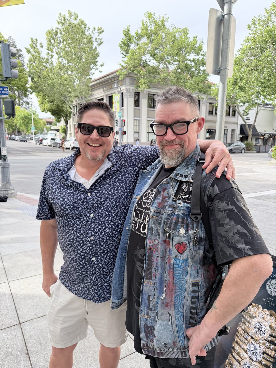 chazzgold.eth tweet media