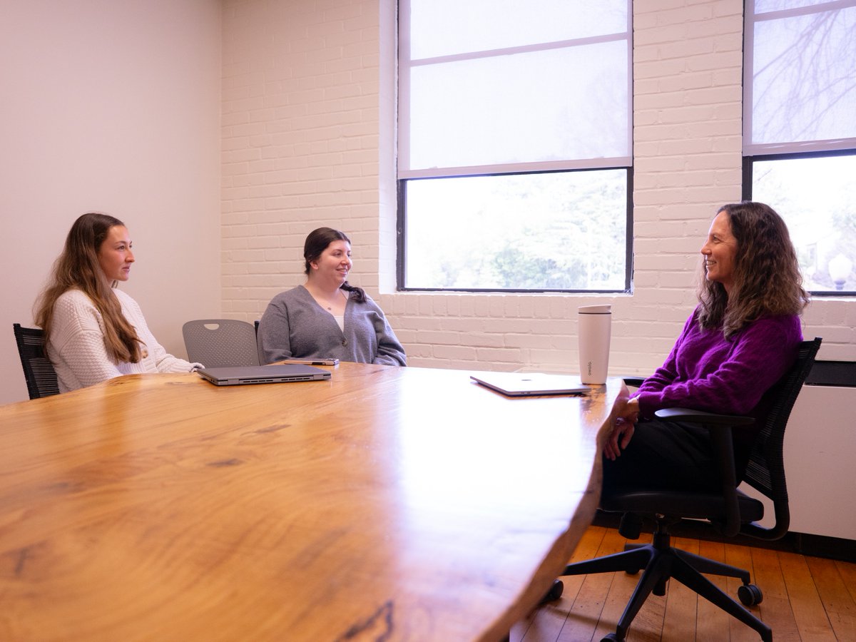 ClemsonCofEd's tweet photo. Corrine Sackett believes in providing meaningful feedback to students in order to encourage them to be reflexive and open to ambiguity. 

https://t.co/W82T2n9y49 

@clemsonuniv @ourclemson #Tigers4Teachers https://t.co/6qjPhLmpyy