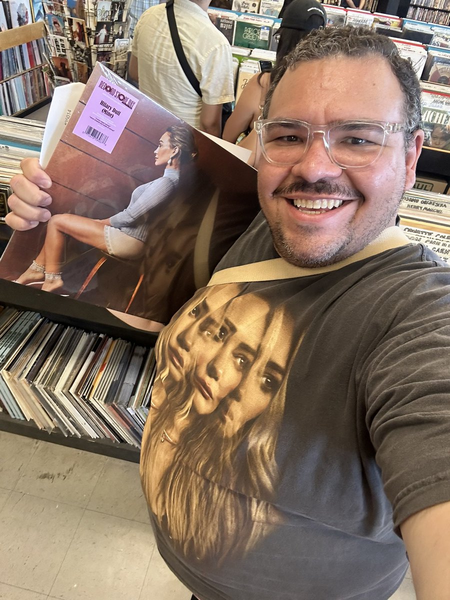 Izzy618's tweet image. This is what dreams are made of @HilaryDuff #Mine #RecordStoreDay #Duffender
