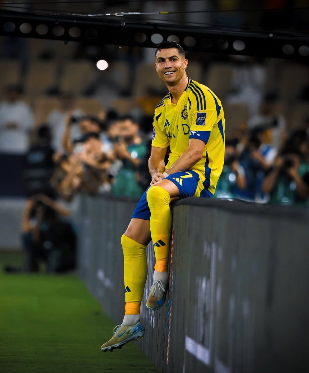 The CR7 Timeline. tweet media
