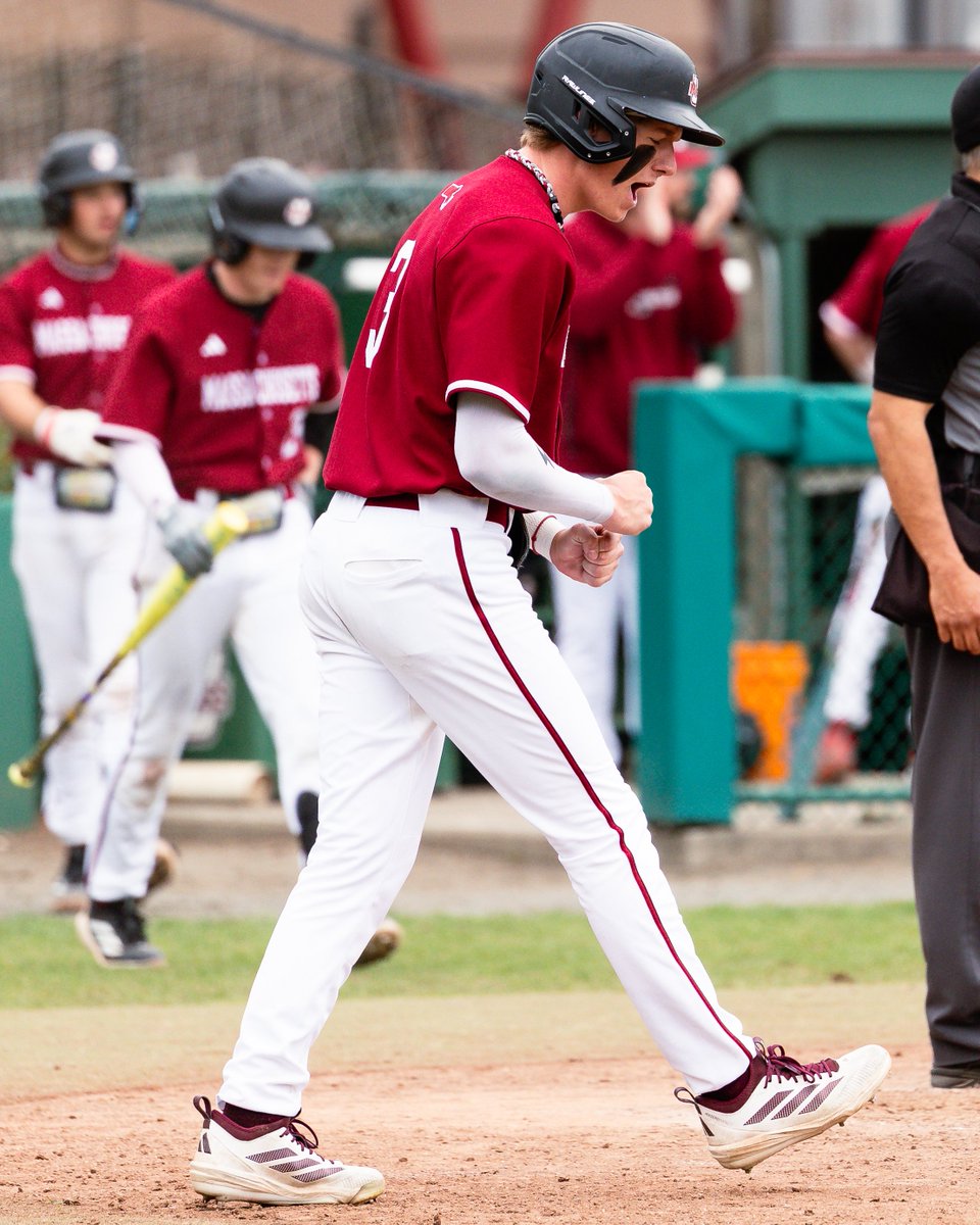 UMass Baseball tweet media