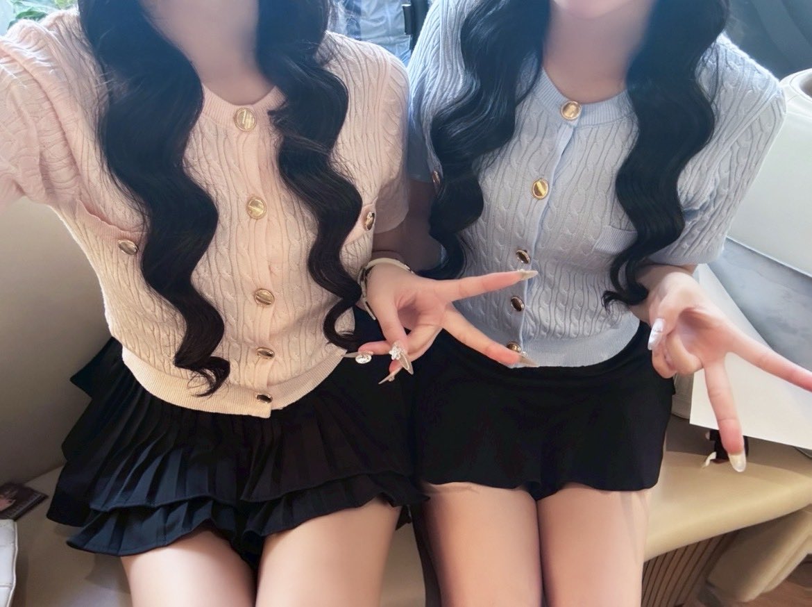 ꜀( ꜆-⩊-)꜆💕💕 tweet media