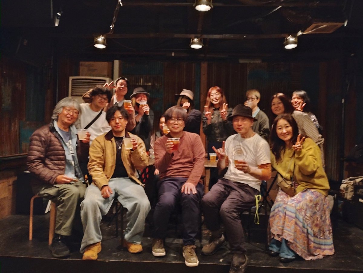 nitoron3's tweet photo. 楽しかったーー!!
いわきは
本当暖かい人達✨

次回
Sound Steam sakura

#nitoronトつねさん
#niトつね
#ニトロントつねさん
#ニトつね
#千葉県
#福島県いわき
#musicbarburrows https://t.co/o3XfttTxg2