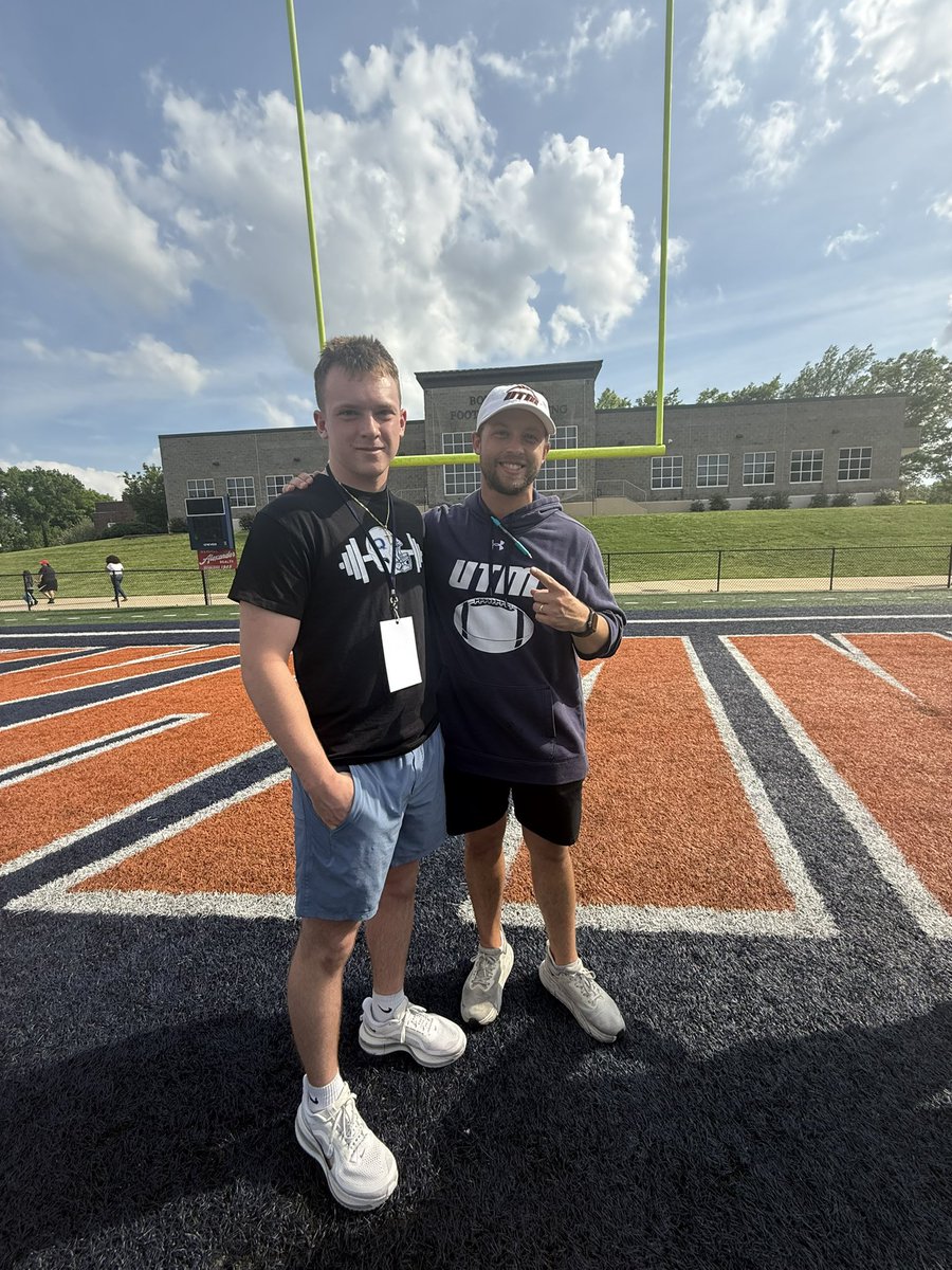 SawyerHarsh12's tweet photo. So thankful for the opportunity to attend @UTM_FOOTBALL Junior Day! Had great conversations with @CoachModelski and Coach @nickcochran. Thank you @CoachLeno_UTM for the invite. @CoachGlass70 @Coach_JSimpson @qhsfootball @RLittle_3 @Awg7v7 @PrepRedzoneIL @ChrisDuerr @SchuckSports @EDGYTIM @247recruiting @CentralILSports @CSAPrepStar