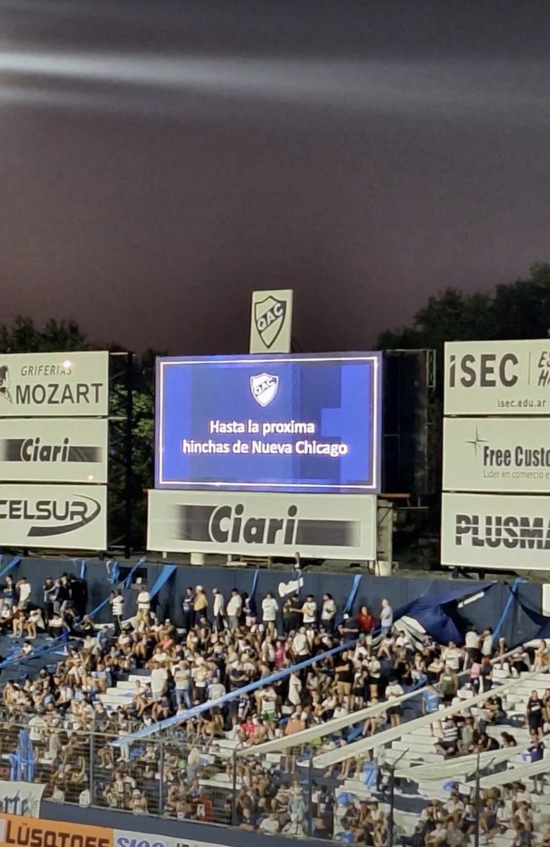 QUE VIVA EL FUTBOL. 
Gracias Quilmes por recibirnos 💚🖤