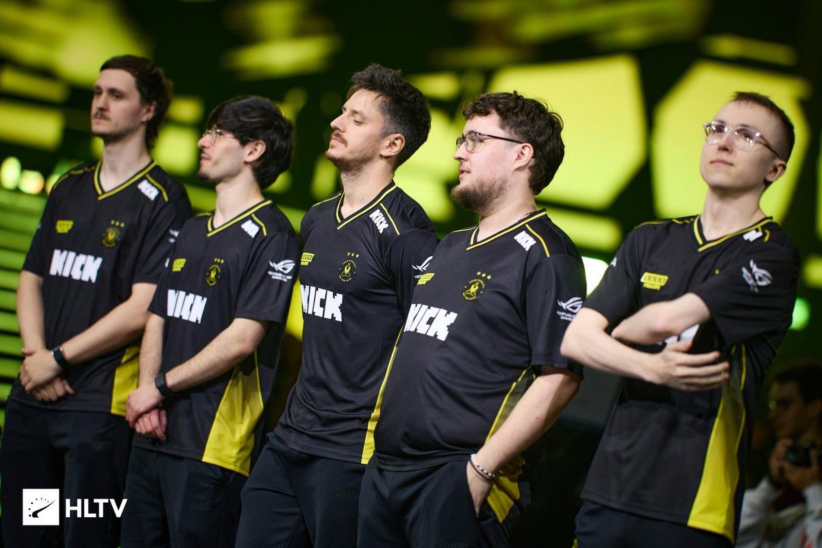 CroissantStrike's tweet photo. 🇪🇺 @TeamVitalityCS pourrait aujourd'hui marquer l'histoire du jeu une nouvelle fois en réalisant un BACK-TO-BACK ESL Grand Slam. 💰💰 https://t.co/wir0eUJr95