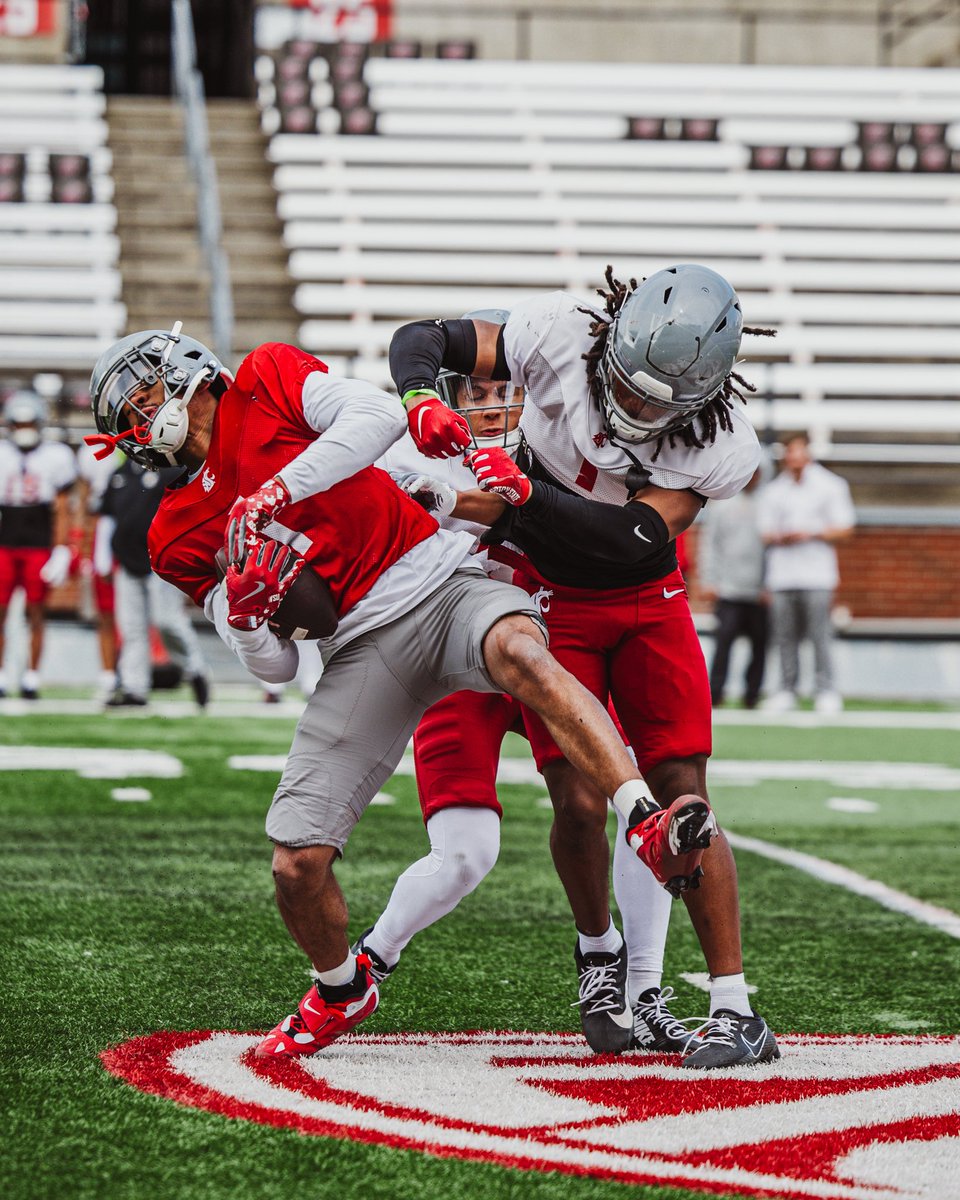 WSUCougarFB's tweet photo. #GoCougs https://t.co/fTwoF2CU5w