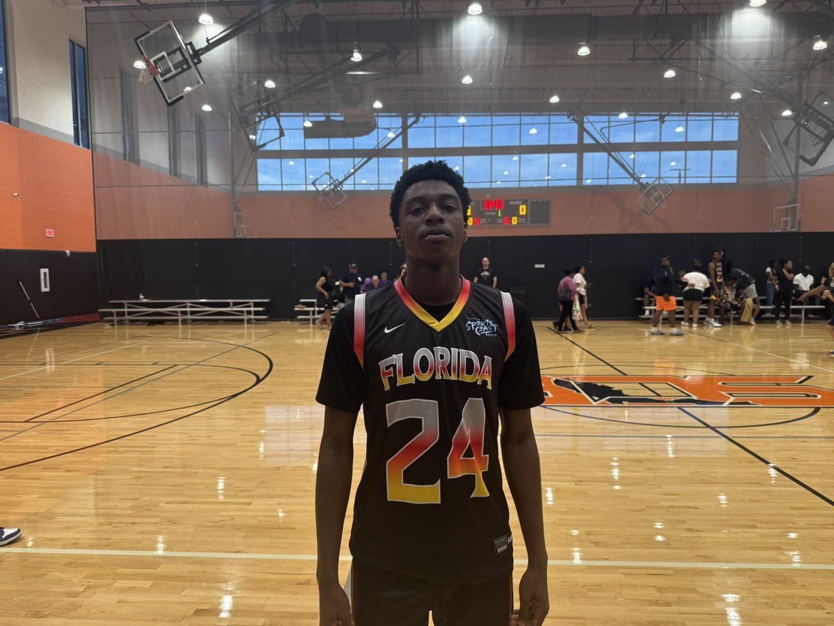 Ross Van De Griek tweet media